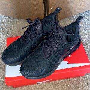 Nike Air Force Max 270